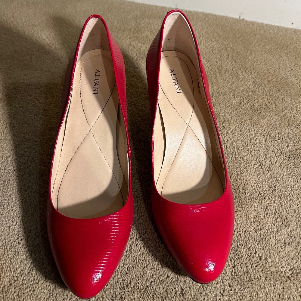 Alfani Red Heels